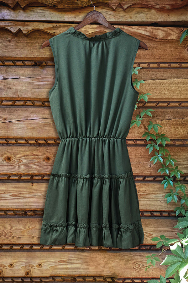 Loose Ruffled V-neck Sleeveless Dress