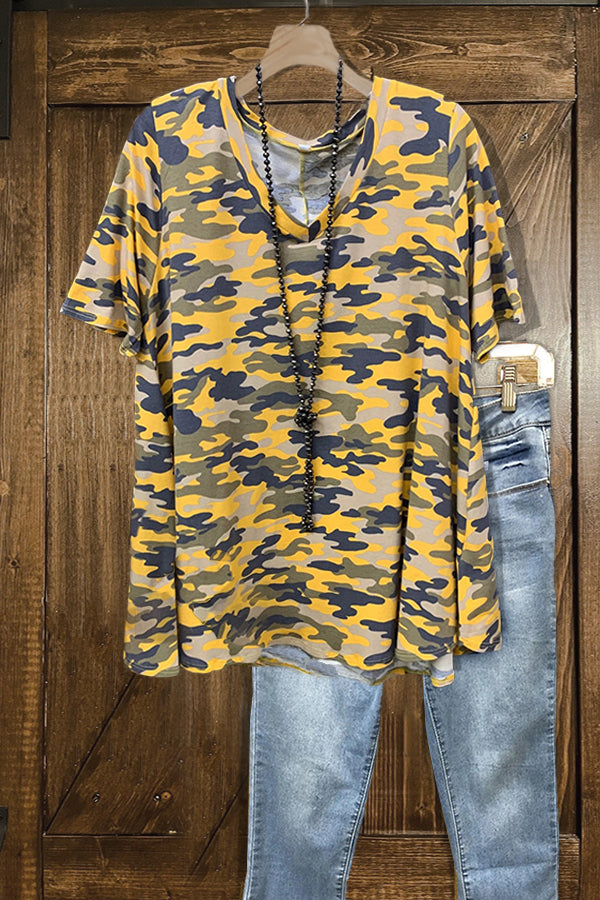 Curved Hem Camouflage Print T-shirt